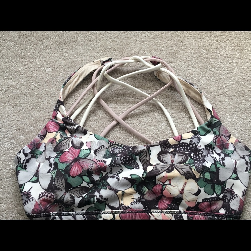 Lululemon size 6 butterfly sports bra.